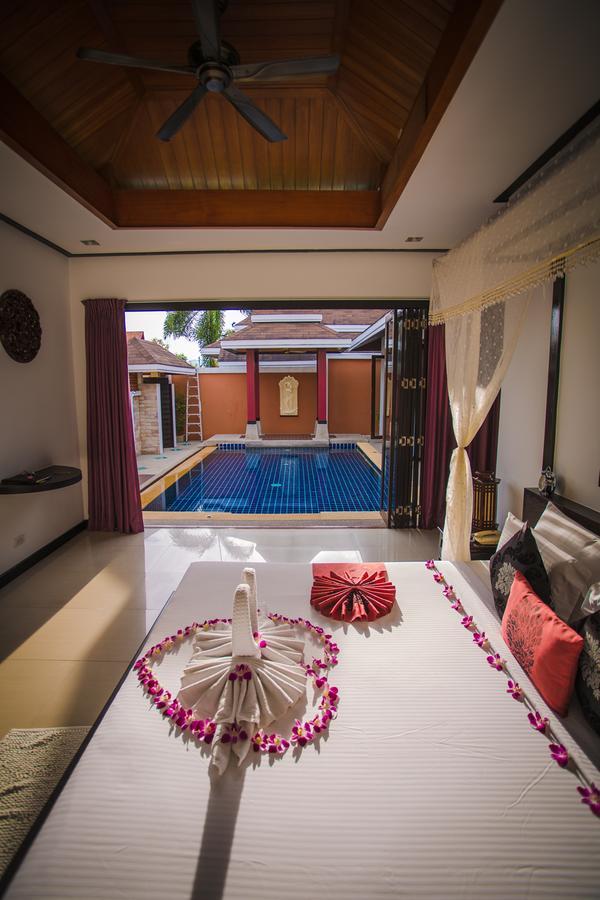 The Iris Pool Villa Rawai Chambre photo