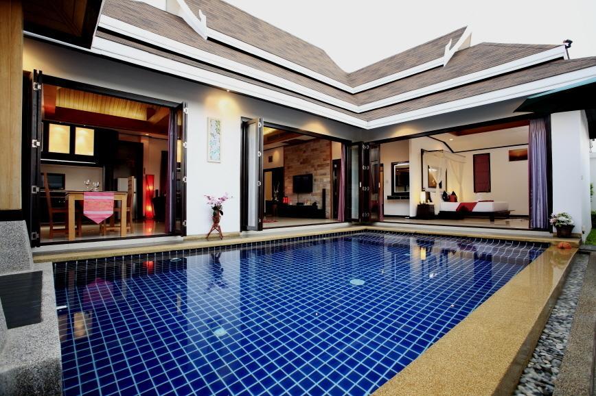 The Iris Pool Villa Rawai Chambre photo